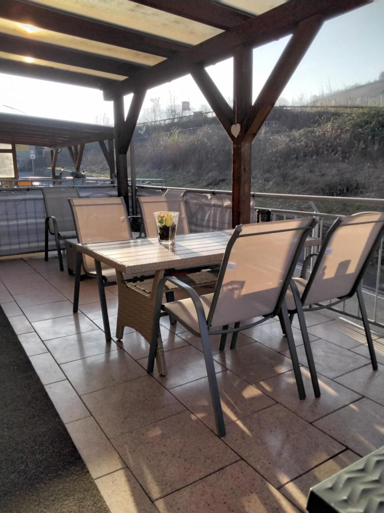 Die Ferienwohnung Lindenhof Zell an der Mosel Exterior photo